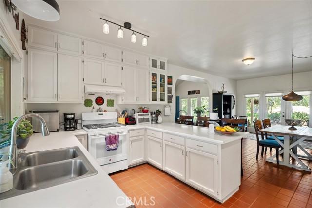 Chic, California, 95928, United States, 2 Bedrooms Bedrooms, ,2 BathroomsBathrooms,Residential,For Sale,2049123