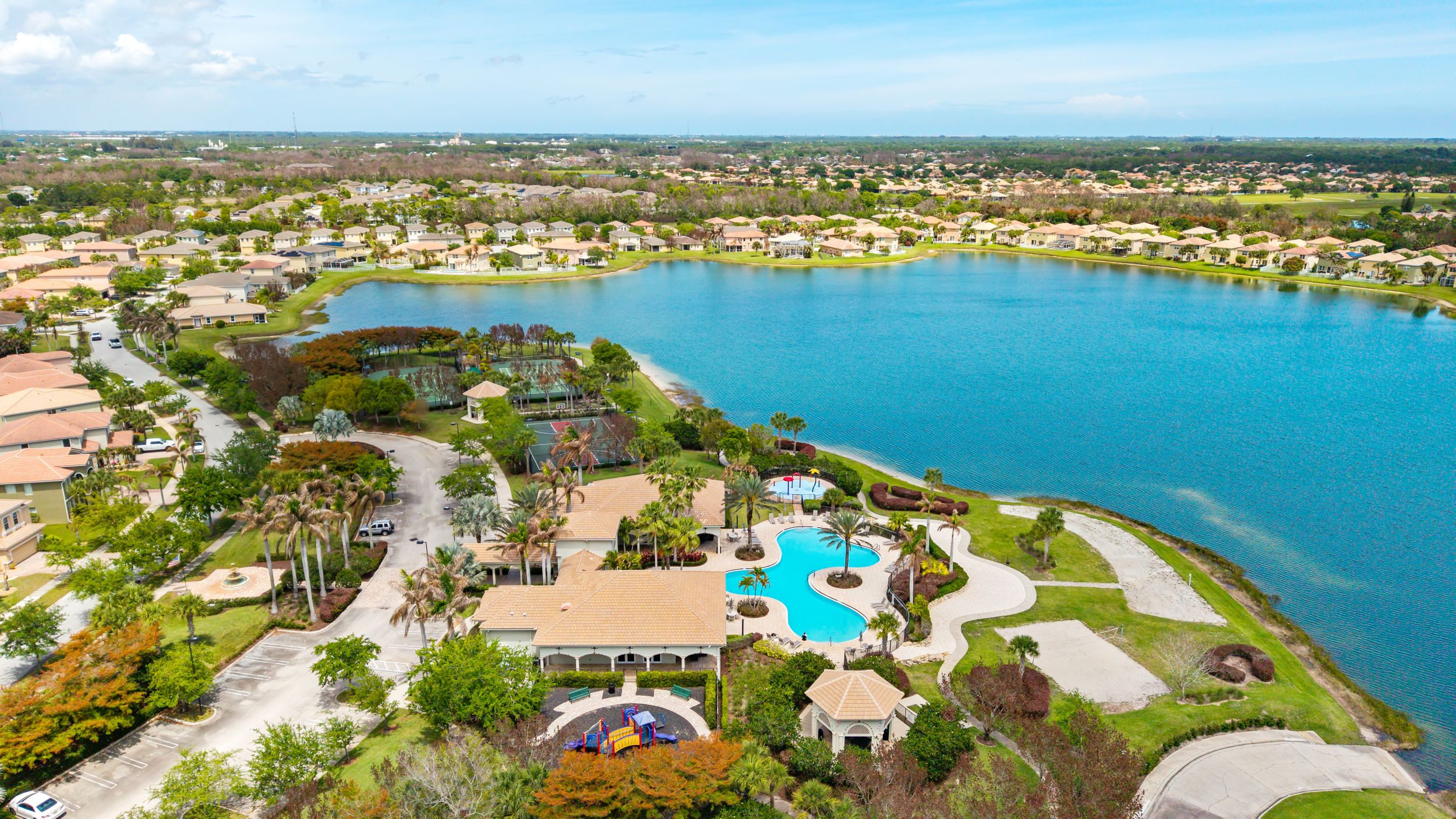  707 NW Leonardo Circle, Port St Lucie, FL, 34986 - 物件實景