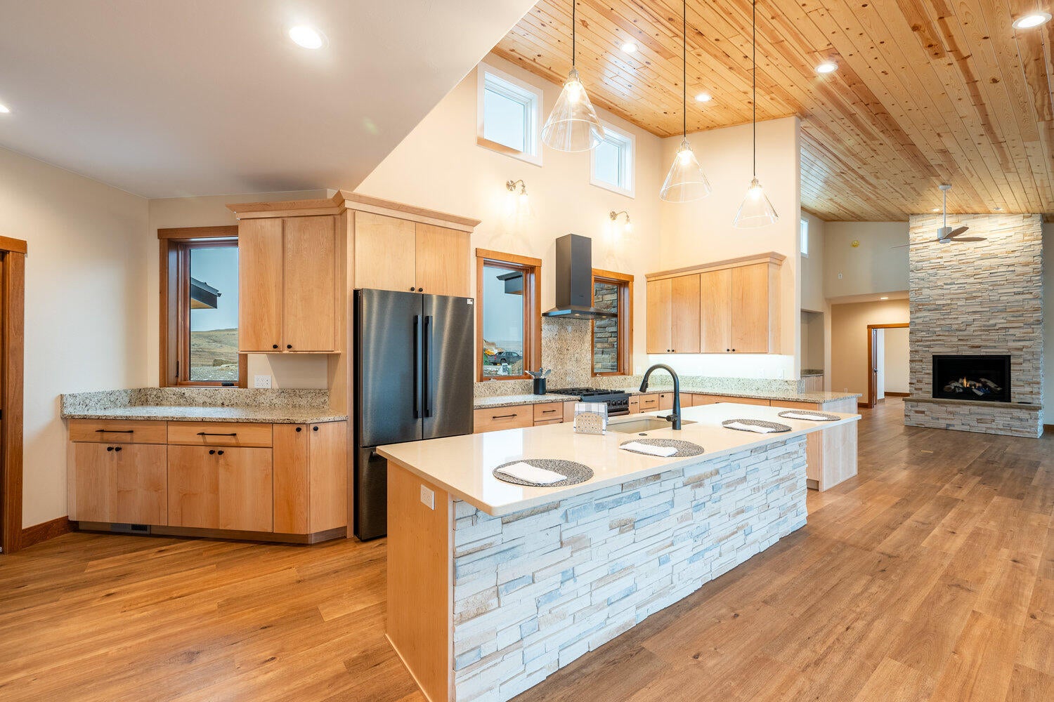 Sheridan, Wyoming, 82801, United States, 4 Bedrooms Bedrooms, ,4 BathroomsBathrooms,Residential,For Sale,1984212