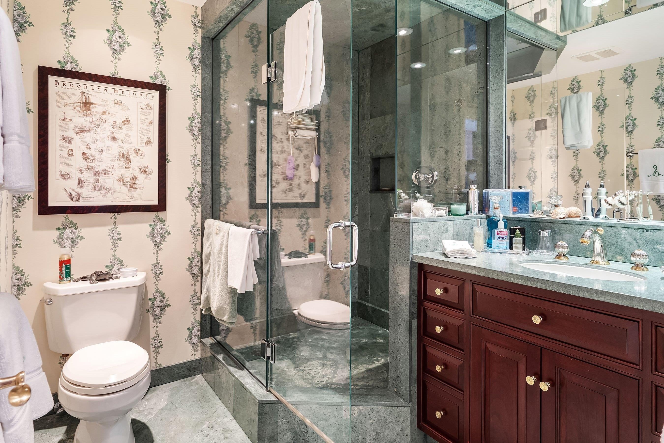 JC, Greenville, New Jersey, 07305, United States, 3 Bedrooms Bedrooms, ,3 BathroomsBathrooms,Residential,For Sale,1981976