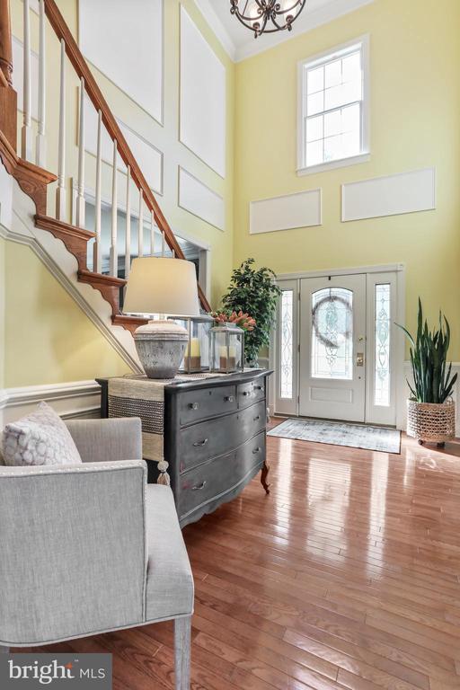 Waterford, Virginia, 20197, United States, 4 Bedrooms Bedrooms, ,5 BathroomsBathrooms,Residential,For Sale,1941290