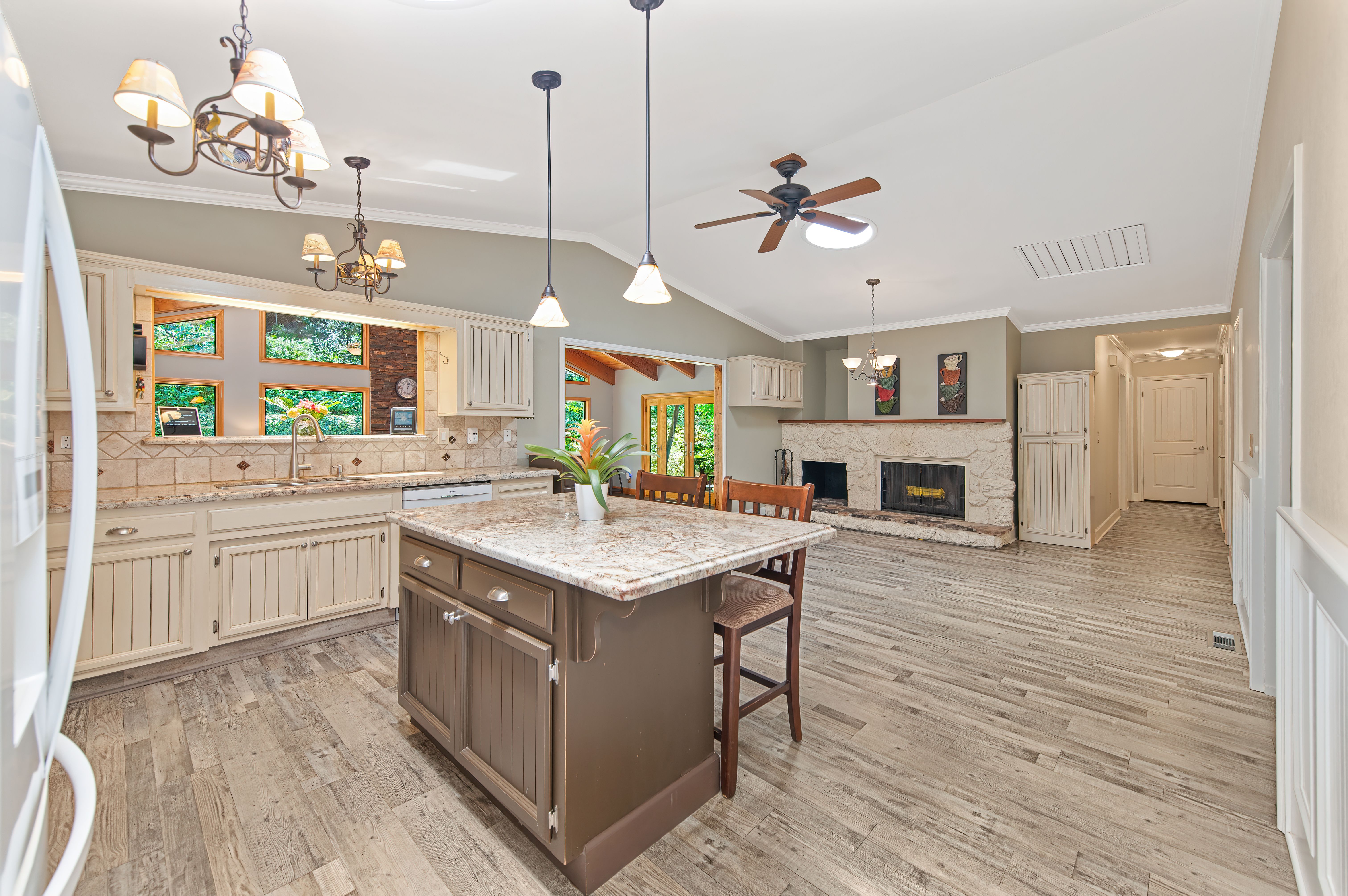  5125 Thomas Drive, Auburn, CA 95602 - 物件實景
