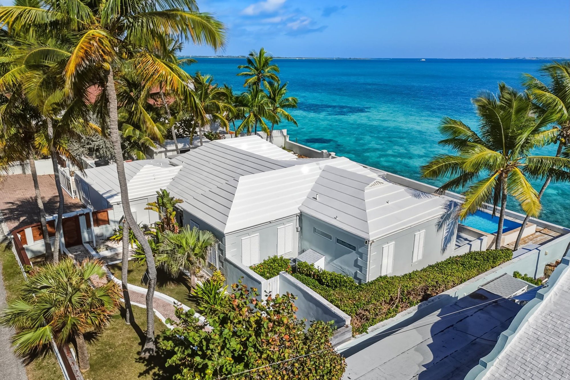  Exceptional Waterfront Residence - 物件實景