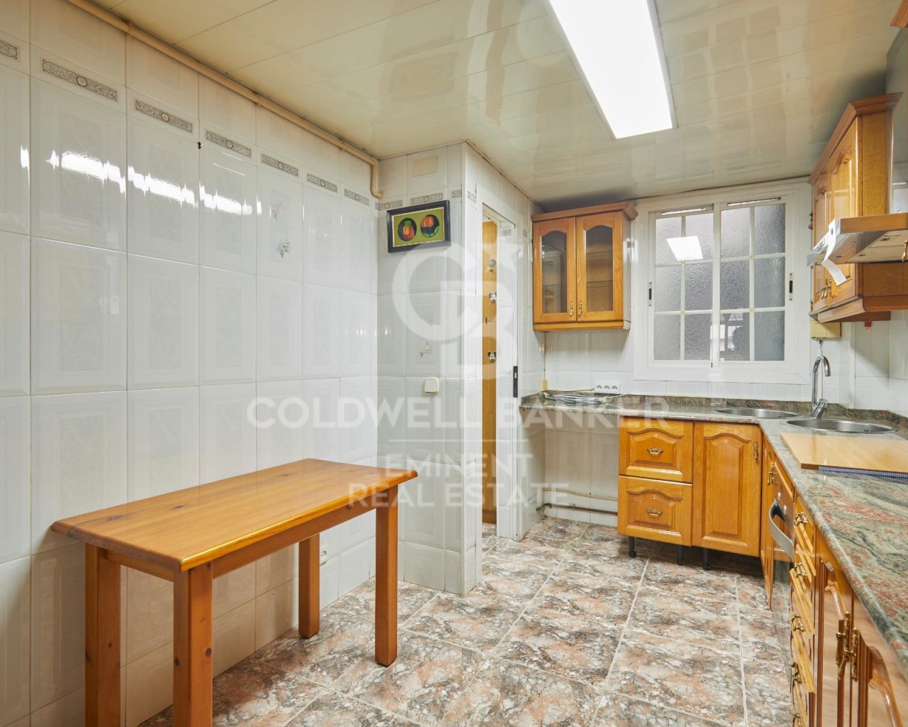 Barcelona, Catalonia, ES, 4 Bedrooms Bedrooms, ,2 BathroomsBathrooms,Residential,For Sale,1838082