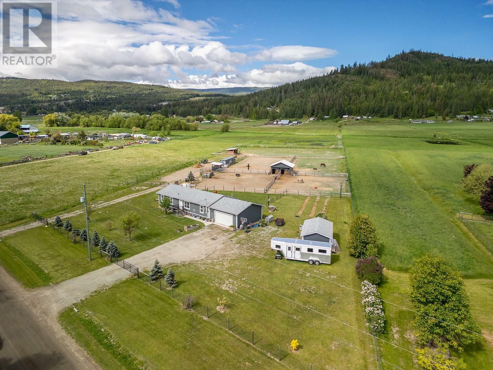 GRINDROD, British Columbia, V0E 1Y0, CA, 3 Bedrooms Bedrooms, ,2 BathroomsBathrooms,Residential,For Sale,1838949