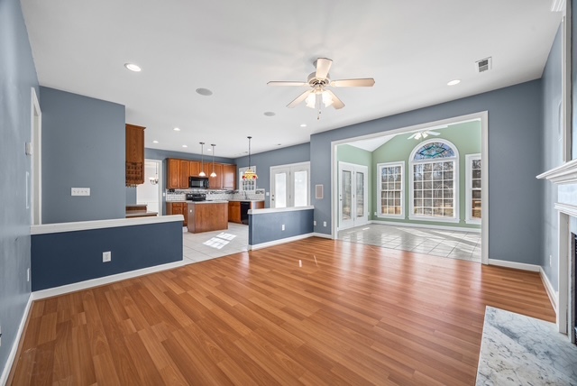 Fort Mill, South Carolina, 29708, United States, 4 Bedrooms Bedrooms, ,5 BathroomsBathrooms,Residential,For Sale,2007820