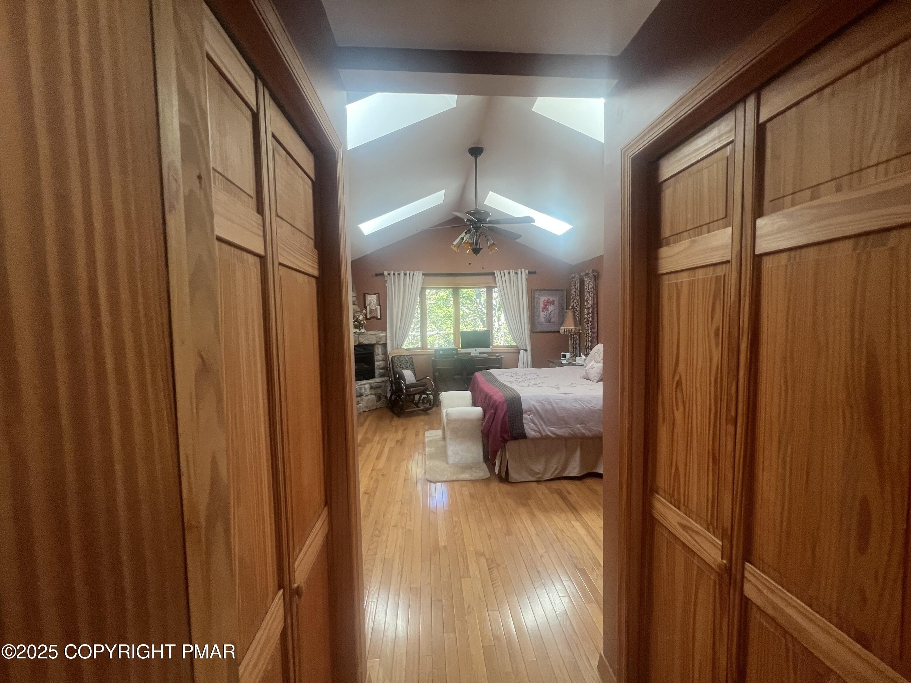 Blakeslee, Pennsylvania, 18610, United States, 4 Bedrooms Bedrooms, ,3 BathroomsBathrooms,Residential,For Sale,1982543