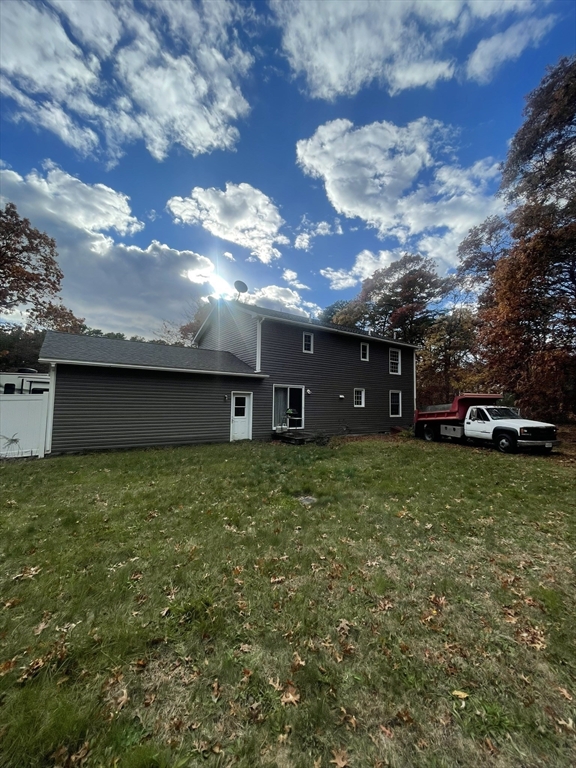 Mashpee, Massachusetts, 02649, United States, 4 Bedrooms Bedrooms, ,3 BathroomsBathrooms,Residential,For Sale,1990950