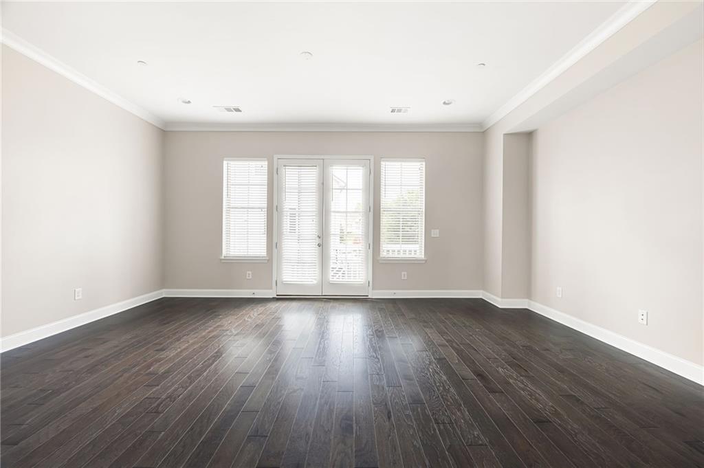 Smyrna, Georgia, 30080, United States, 3 Bedrooms Bedrooms, ,4 BathroomsBathrooms,Residential,For Sale,1998879