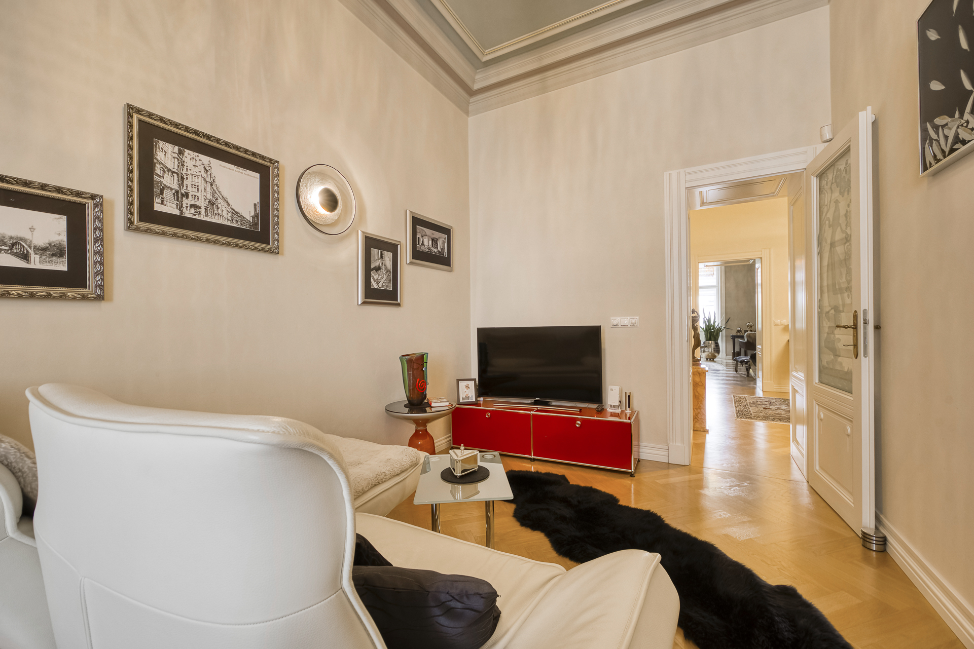  Refined 3-Bedroom Apartment on Janáckovo nábreží - 物件實景