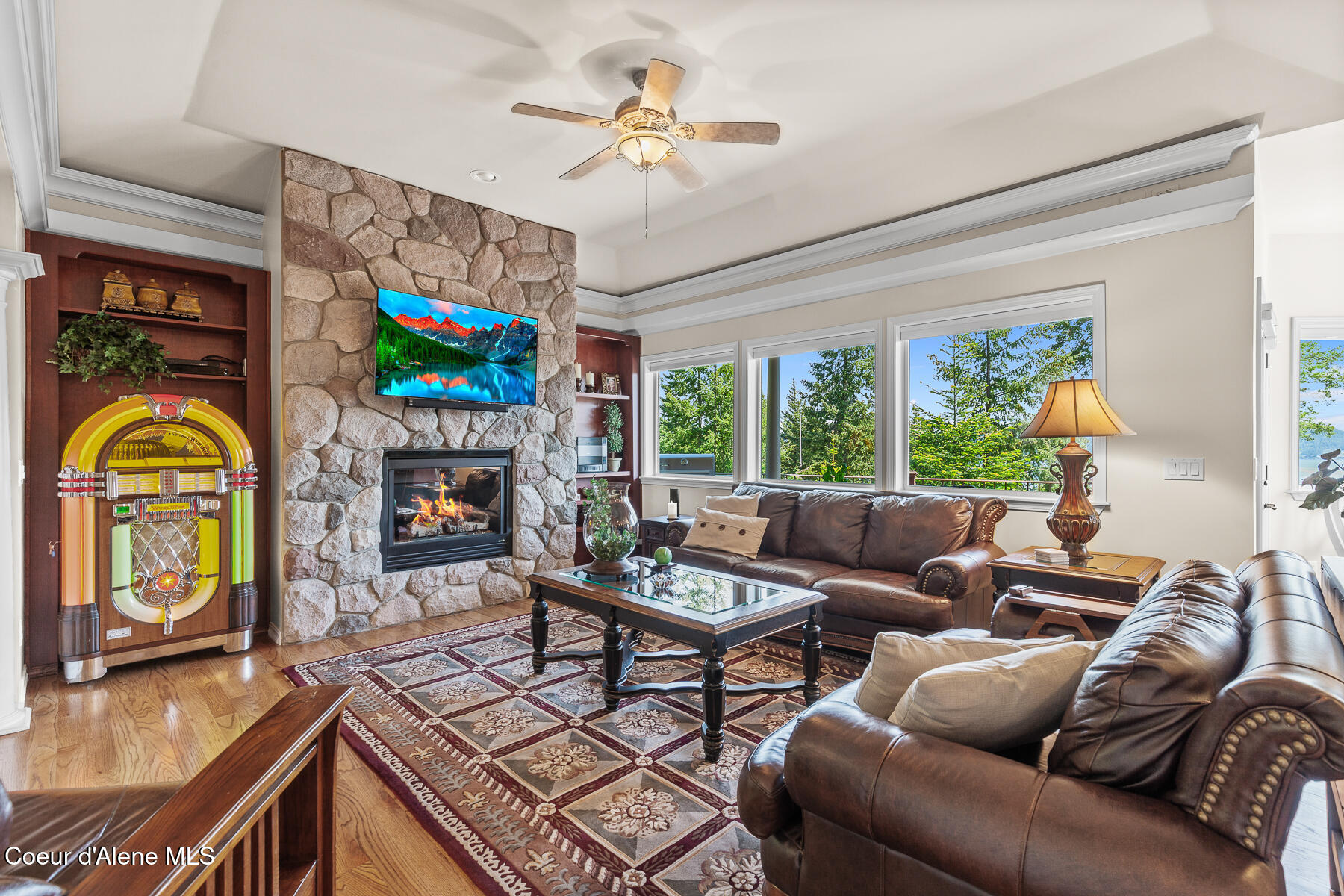 Coeur d'Alene, Idaho, 83814, United States, 4 Bedrooms Bedrooms, ,Residential,For Sale,2048588