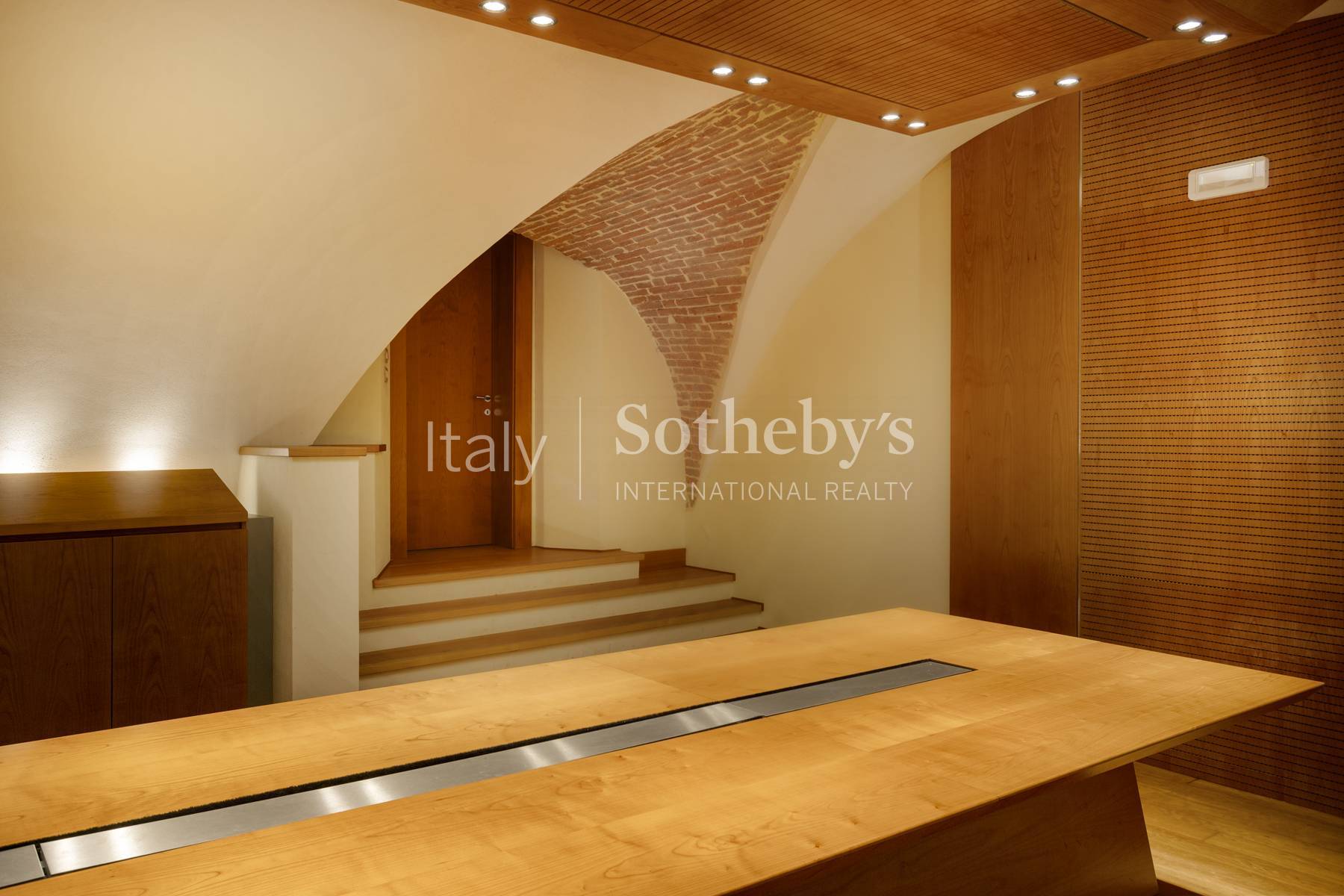  Elegant Historic Villa with Private Park and Rooftop Garden - 物件實景