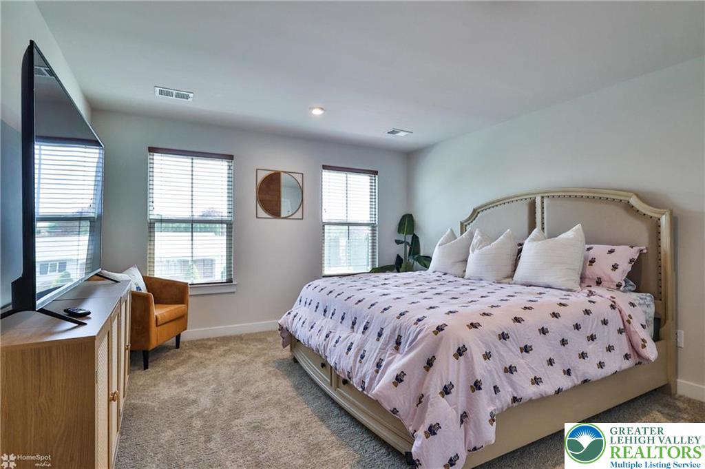 Bethlehem Twp, Pennsylvania, 18020, United States, 4 Bedrooms Bedrooms, ,4 BathroomsBathrooms,Residential,For Sale,1906832