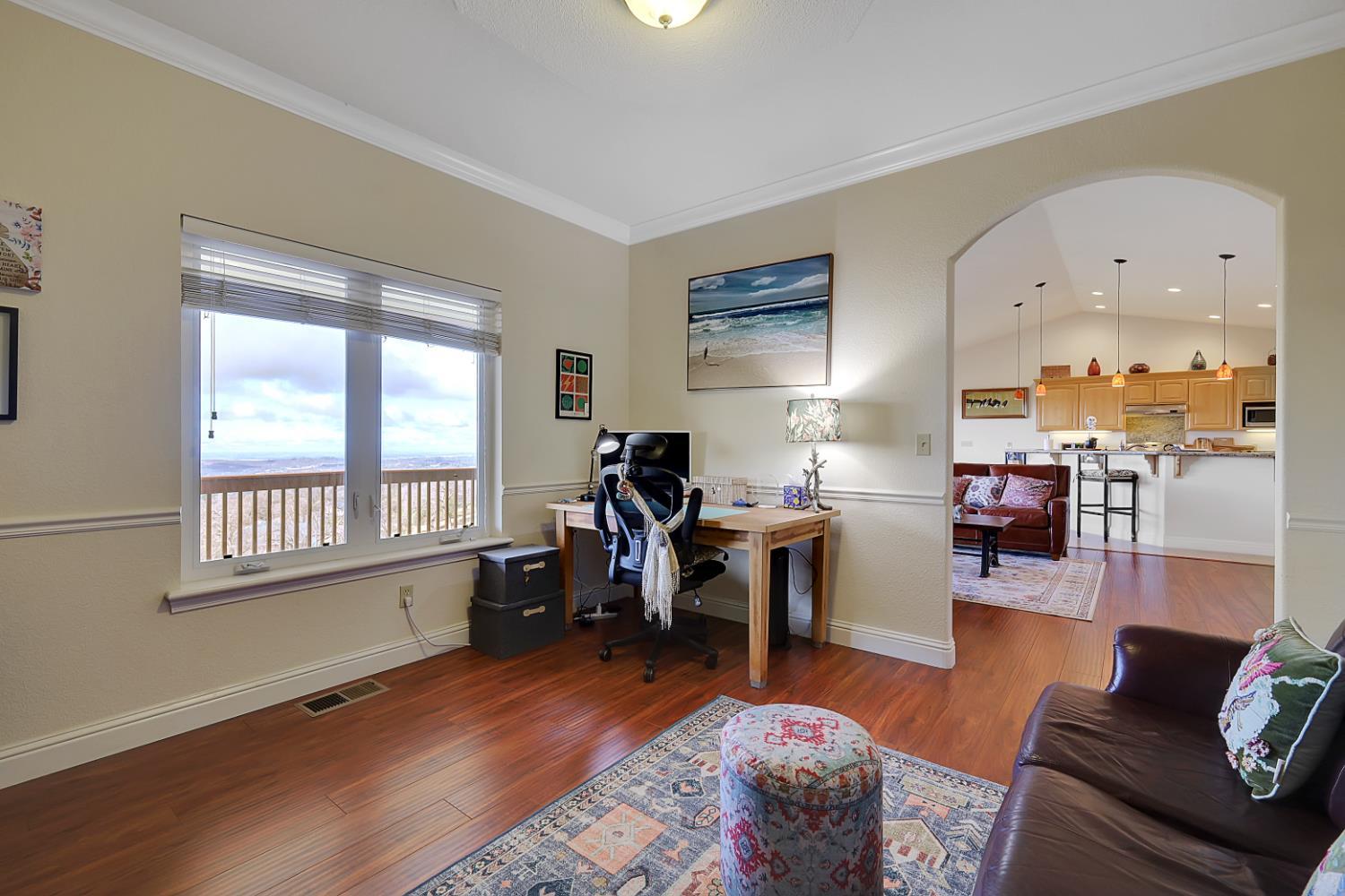 Browns Valley, California, 95918, United States, 5 Bedrooms Bedrooms, ,4 BathroomsBathrooms,Residential,For Sale,1980583