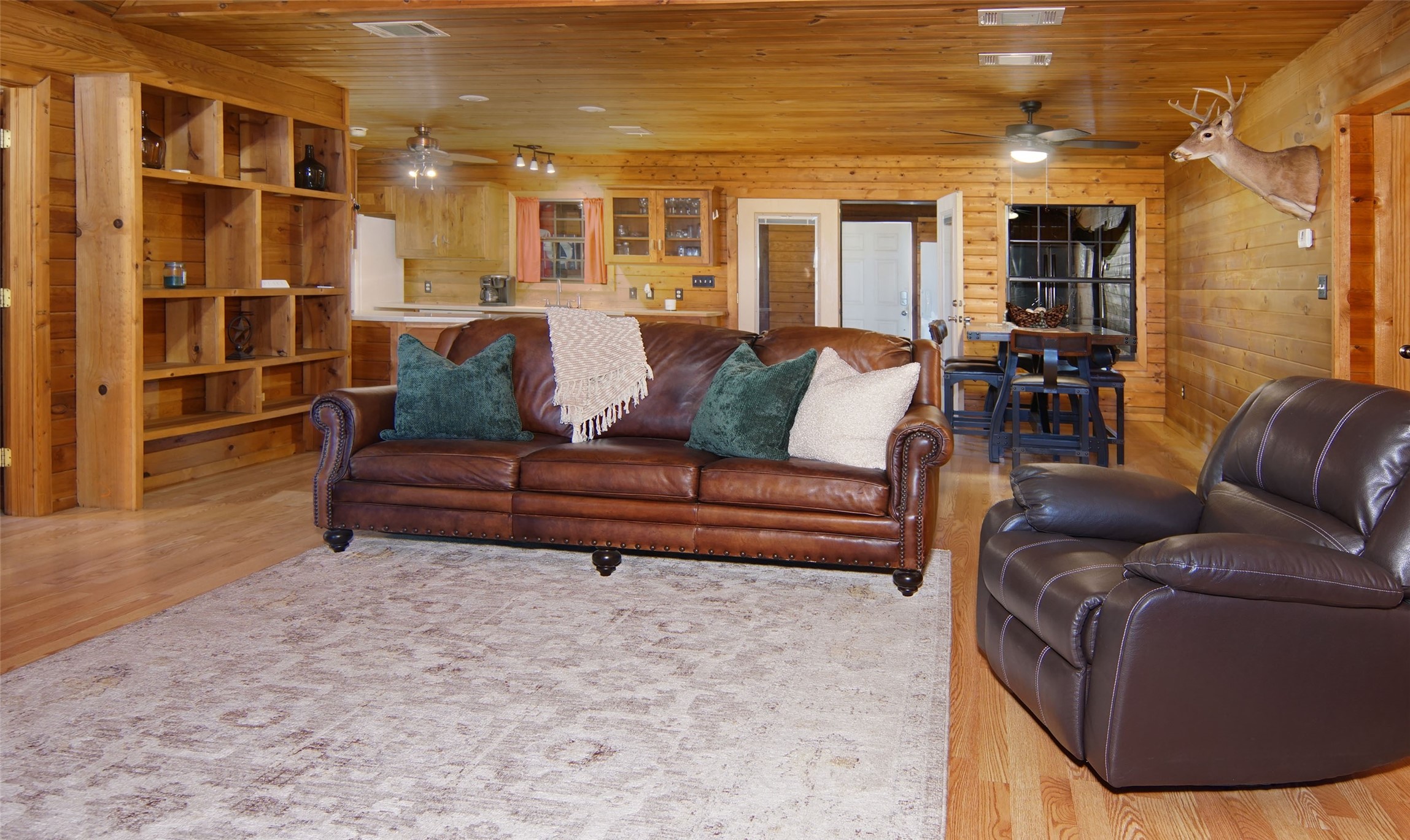Possum Kingdom Lake, Texas, 76449, United States, 4 Bedrooms Bedrooms, ,2 BathroomsBathrooms,Residential,For Sale,1817848