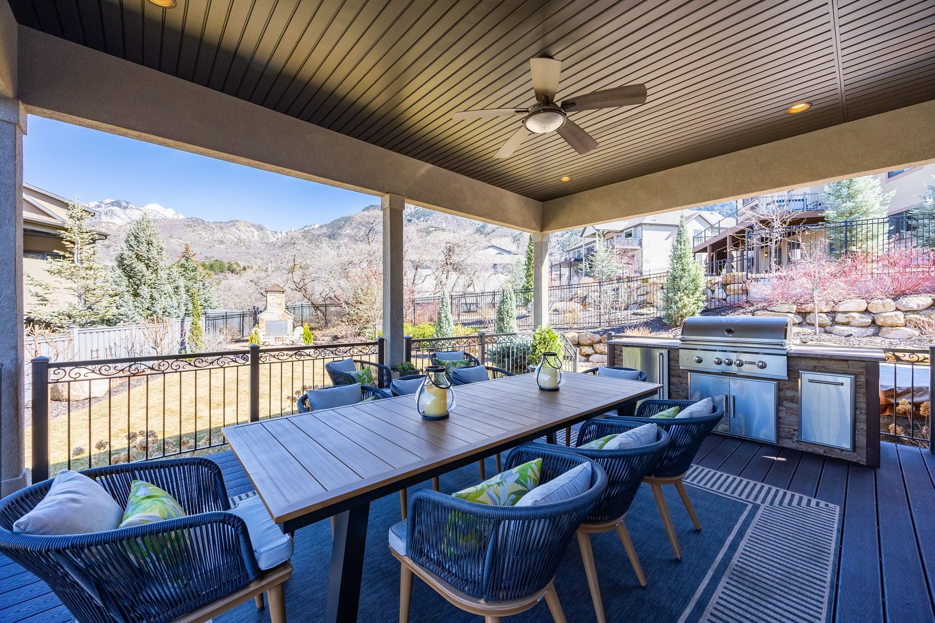  A Custom Sandy Bench Retreat - 物件實景