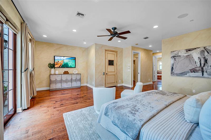 Fort Lauderdale, Florida, 33301, United States, 3 Bedrooms Bedrooms, ,4 BathroomsBathrooms,Residential,For Sale,1947110