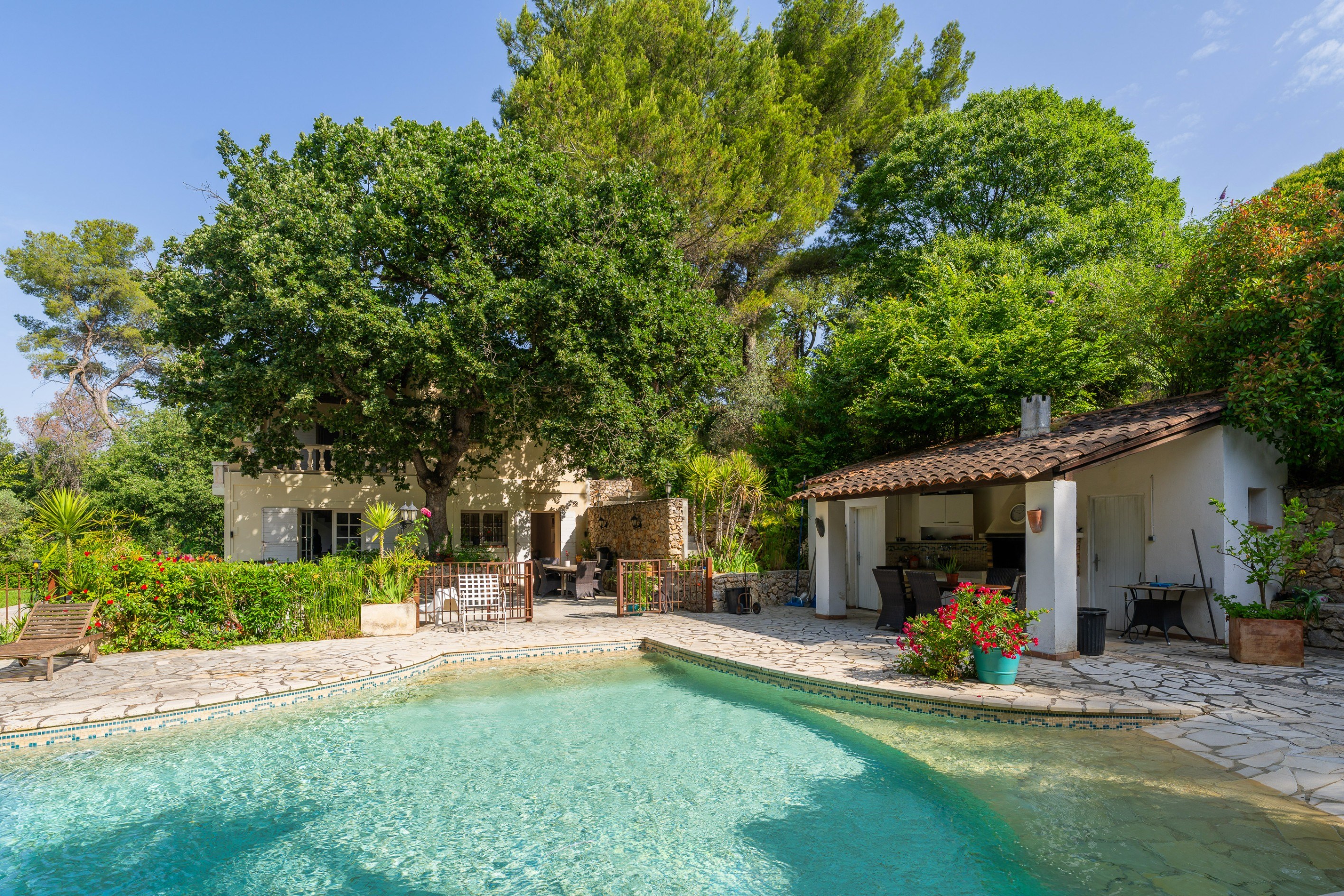  Marseille 11th, Éoures – Family Home with Swimming Pool - 物件實景
