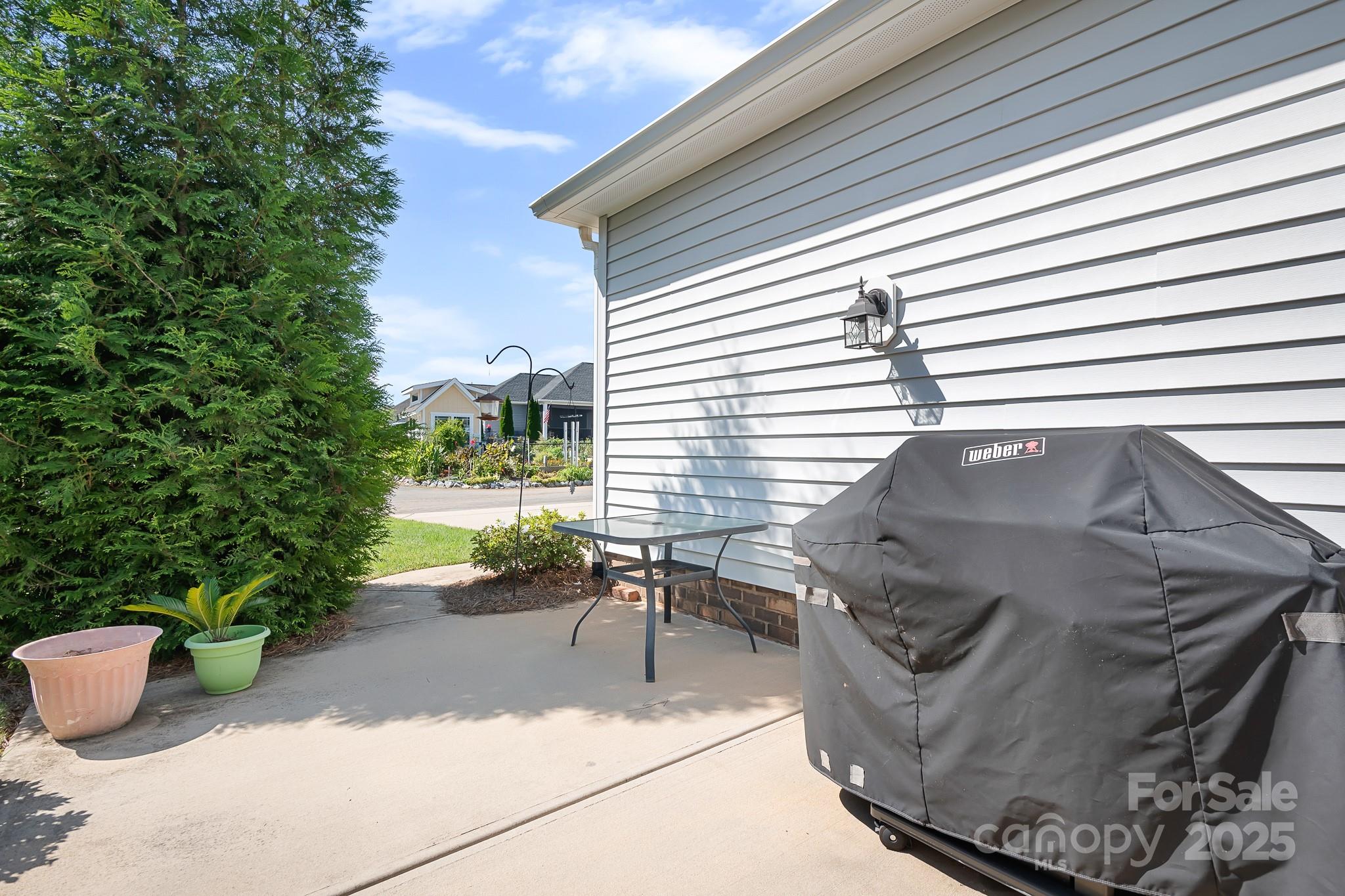 Cornelius, North Carolina, 28031, United States, 3 Bedrooms Bedrooms, ,2 BathroomsBathrooms,Residential,For Sale,1955673