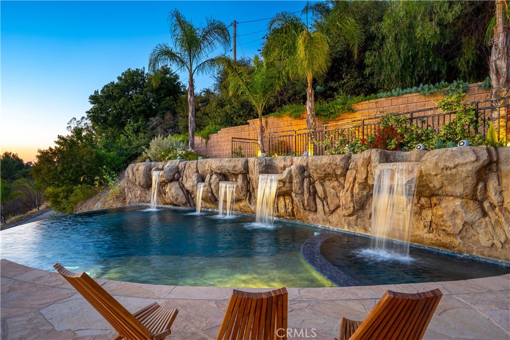 Calabasas, California, 91302, United States, 4 Bedrooms Bedrooms, ,4 BathroomsBathrooms,Residential,For Sale,1856479
