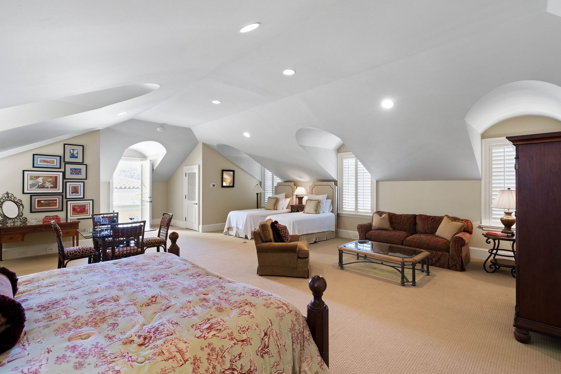  318 West 46th Street - 物件實景