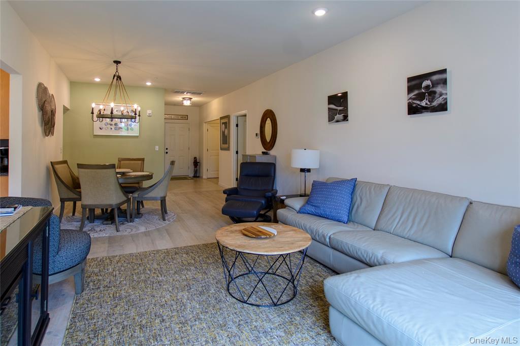 Shirley, New York, 11967, United States, 2 Bedrooms Bedrooms, ,2 BathroomsBathrooms,Residential,For Sale,1915431