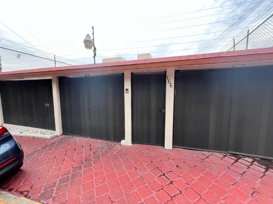 Naucalpan de Juárez, Estado de méxico, 53280, Mexico, 3 Bedrooms Bedrooms, ,3 BathroomsBathrooms,Residential,For Sale,1994502