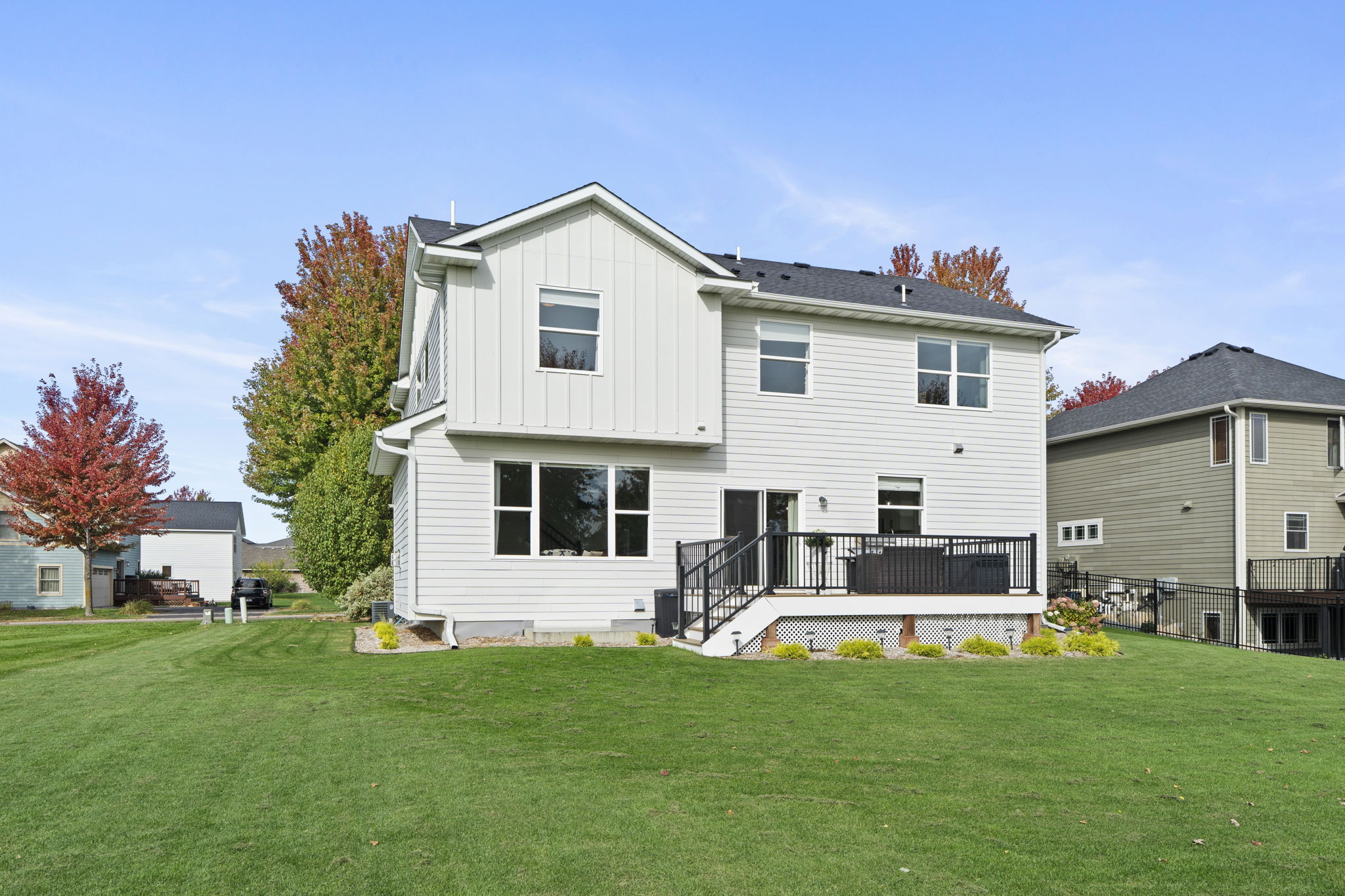 Contemporary Farmhouse Charm in Coveted Towne Lakes - 物件實景