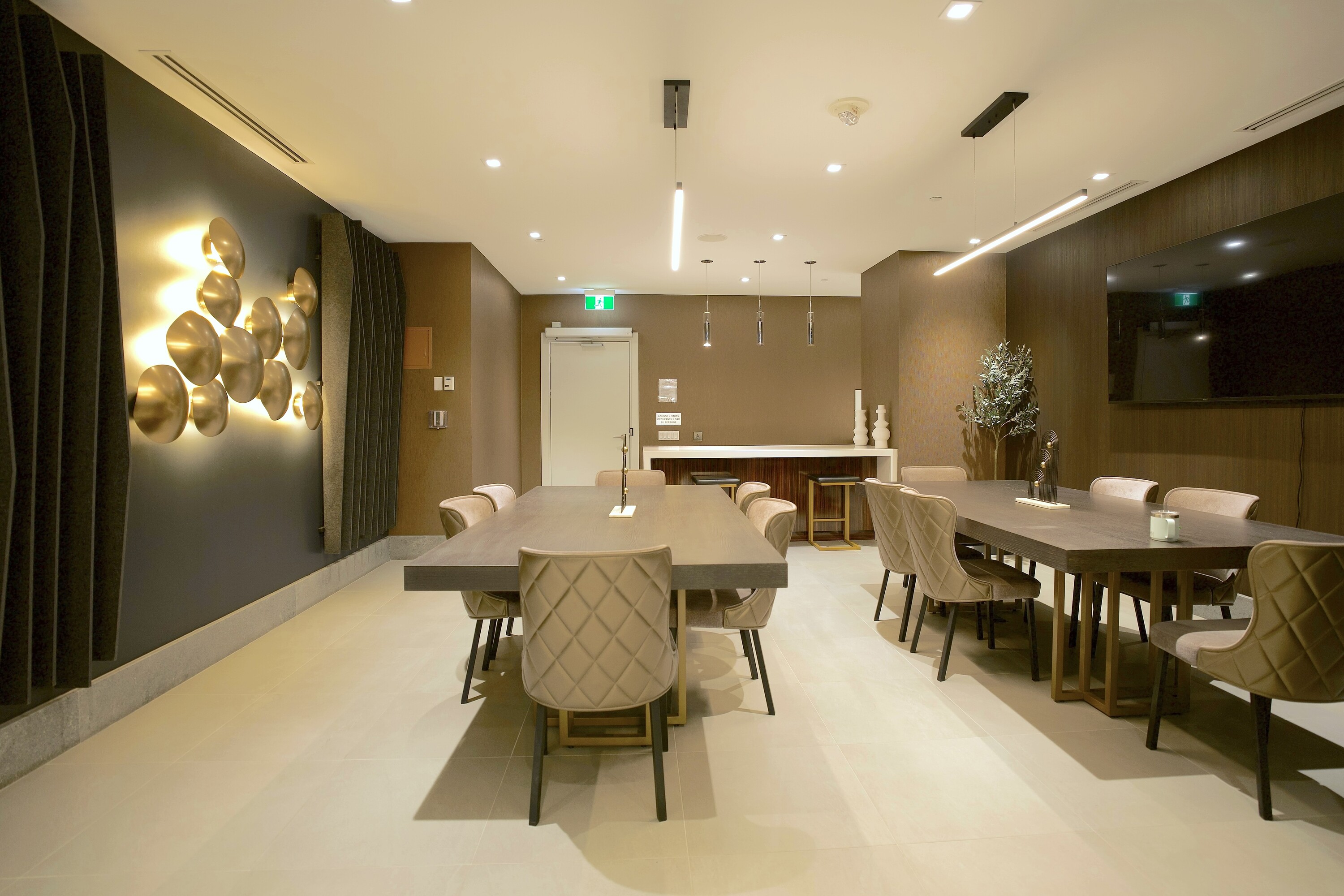  Theatre District Residence - 物件實景
