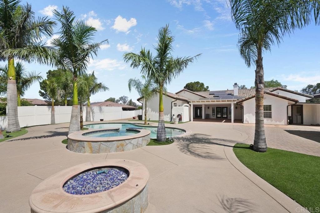 Alpine, California, 91901, United States, 4 Bedrooms Bedrooms, ,4 BathroomsBathrooms,Residential,For Sale,1905868