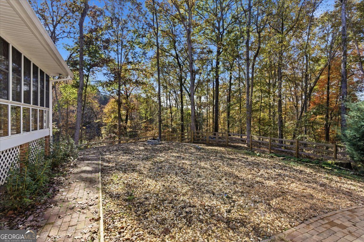 Douglasville, Georgia, 30135, United States, 5 Bedrooms Bedrooms, ,3 BathroomsBathrooms,Residential,For Sale,1988782