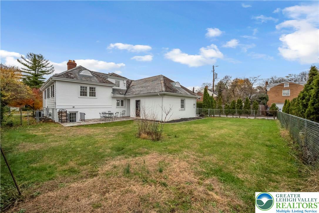 Allentown City, Pennsylvania, 18104, United States, 3 Bedrooms Bedrooms, ,3 BathroomsBathrooms,Residential,For Sale,1993140