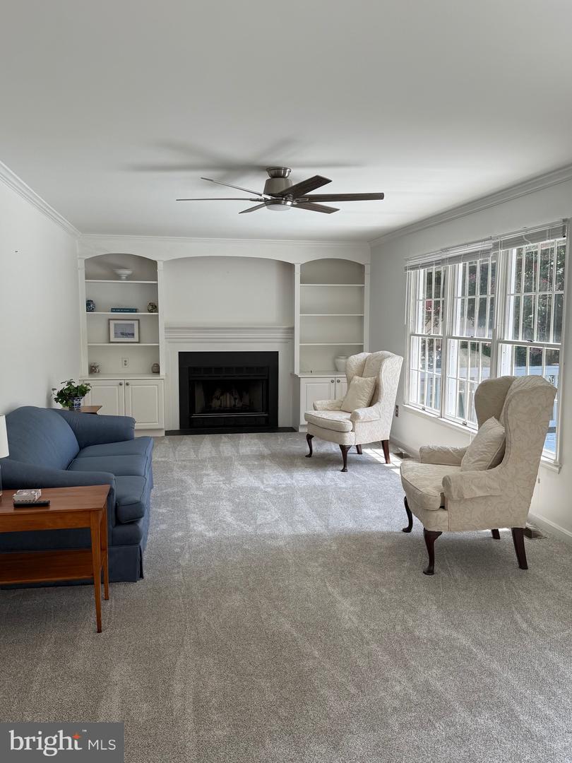 Annapolis, Maryland, 21403, United States, 4 Bedrooms Bedrooms, ,3 BathroomsBathrooms,Residential,For Sale,1925191