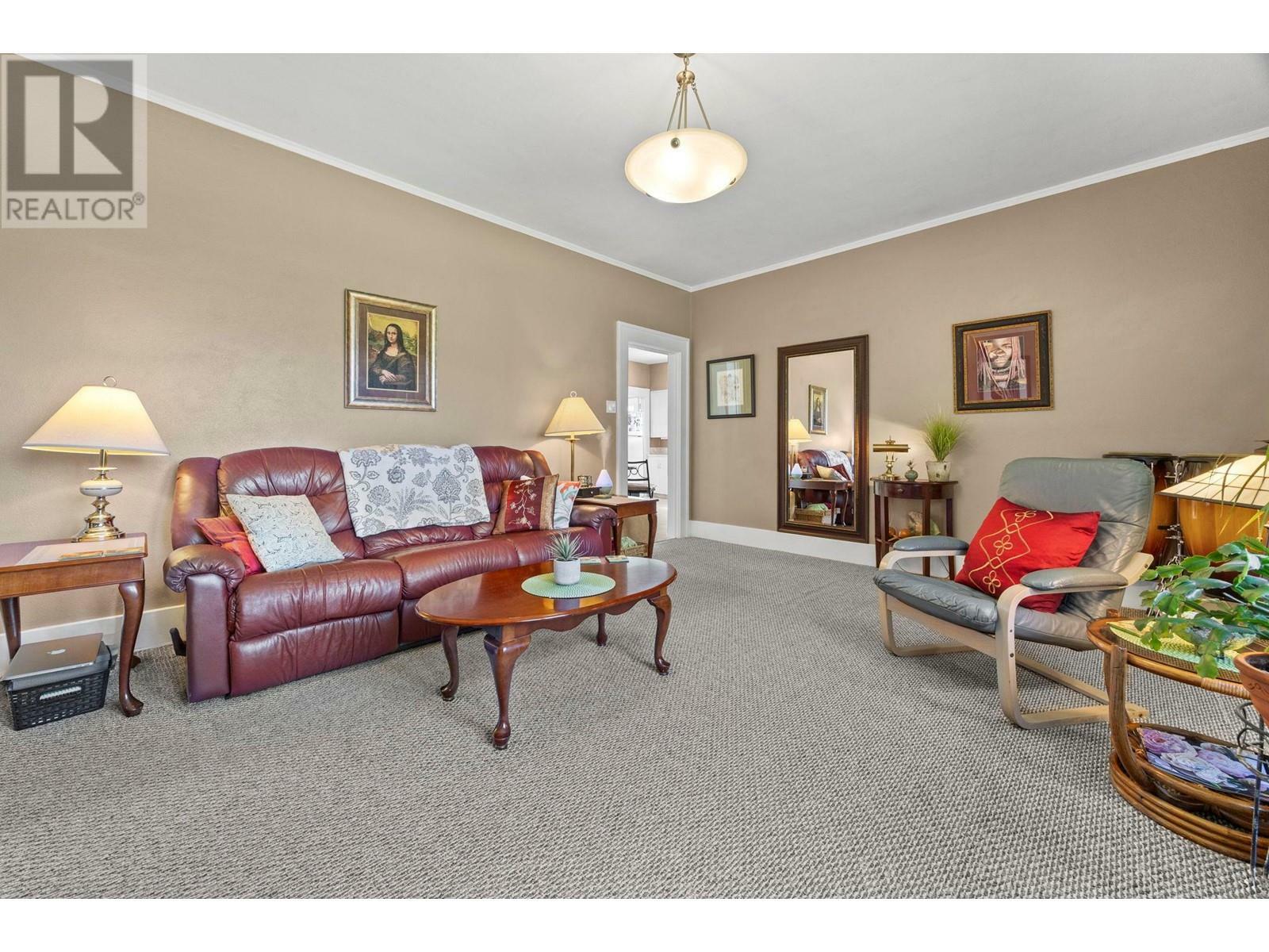 KELOWNA, British Columbia, V1Y 1A7, CA, 2 Bedrooms Bedrooms, ,1 BathroomBathrooms,Residential,For Sale,1837740