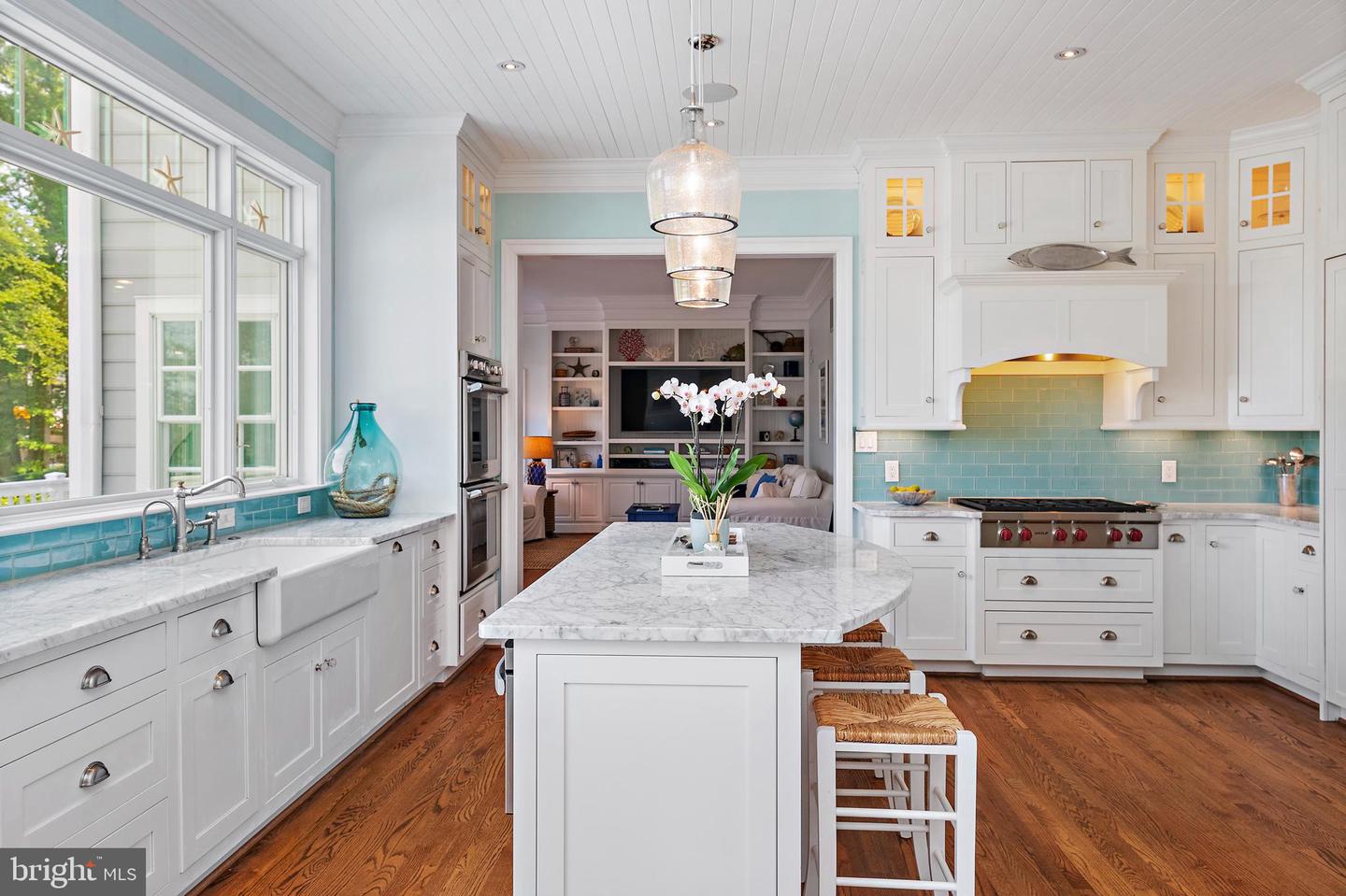 Annapolis, Maryland, 21403, United States, 4 Bedrooms Bedrooms, ,5 BathroomsBathrooms,Residential,For Sale,1927393