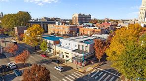 Richmond, Virginia, 23219, United States, 2 Bedrooms Bedrooms, ,2 BathroomsBathrooms,Residential,For Sale,1989867