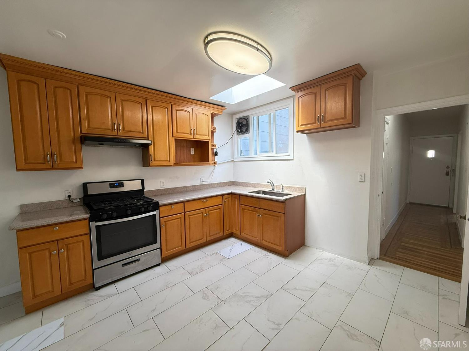 San Francisco, California, 94134, United States, 2 Bedrooms Bedrooms, ,1 BathroomBathrooms,Residential,For Sale,1935343