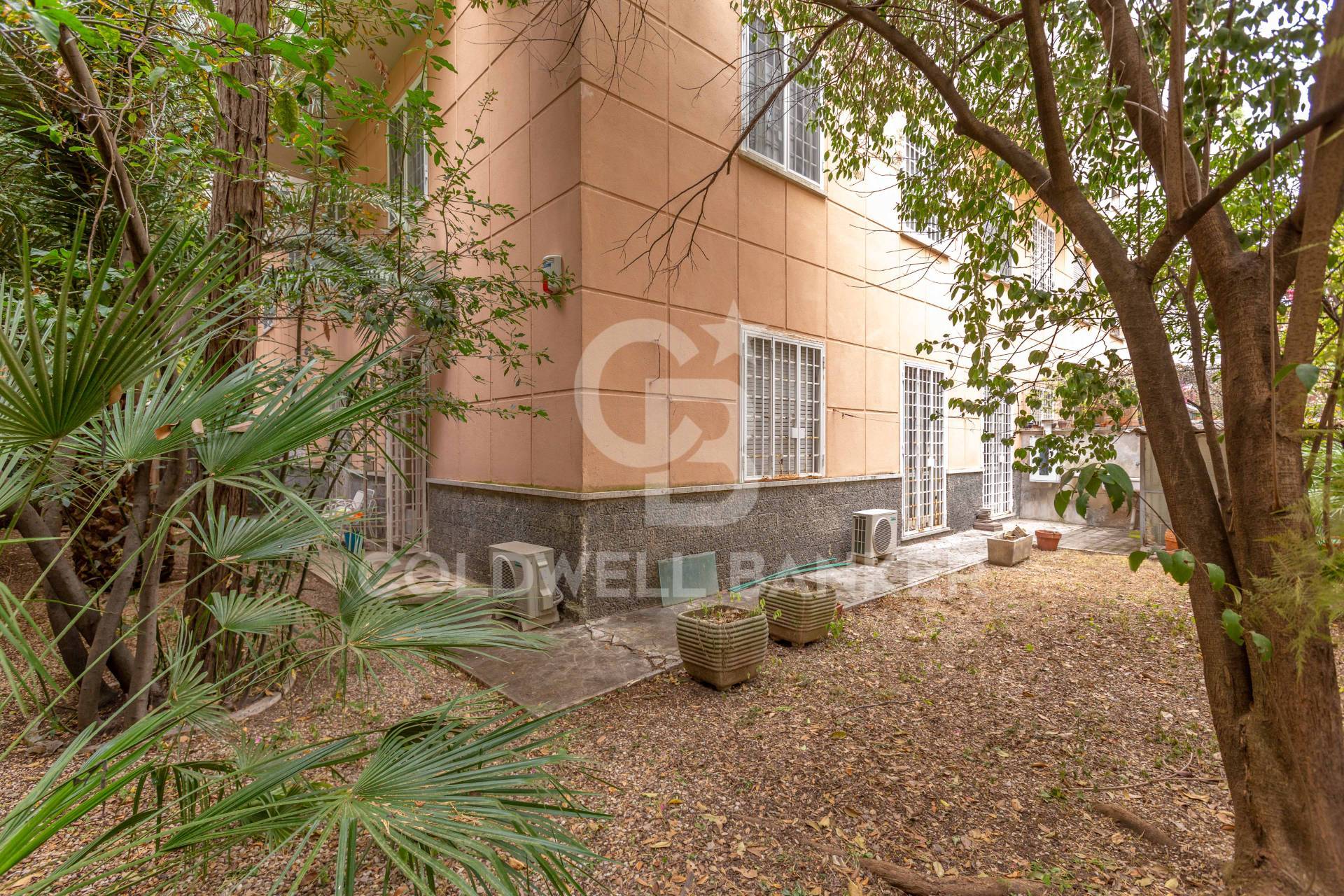 Roma, Roma, 00100, IT, 2 Bedrooms Bedrooms, ,2 BathroomsBathrooms,Residential,For Sale,1883307