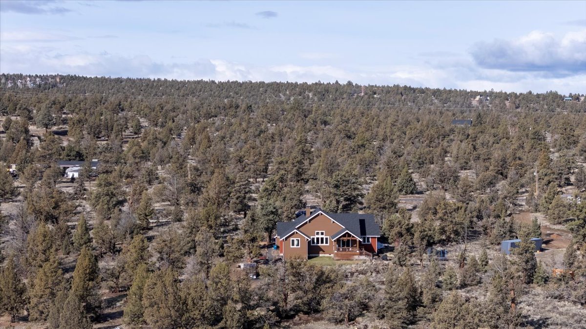 Redmond, Oregon, 97756, United States, 3 Bedrooms Bedrooms, ,3 BathroomsBathrooms,Residential,For Sale,1743690