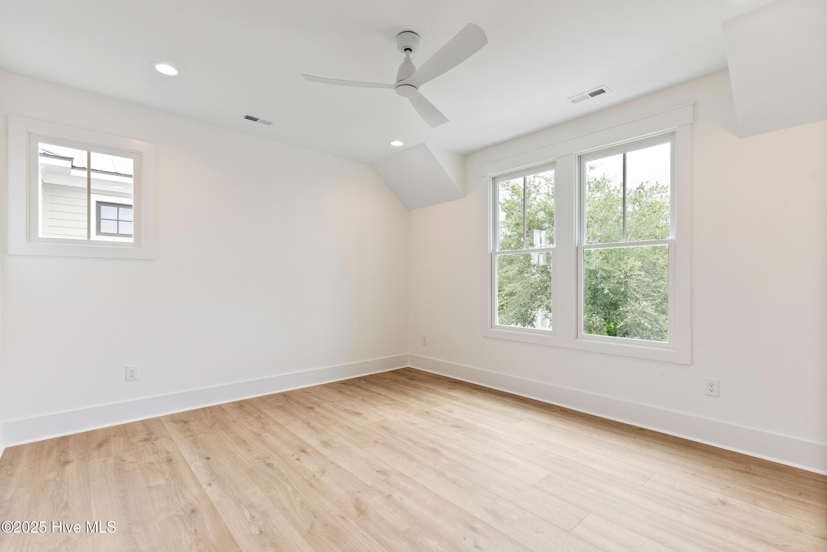 5312 Hanahan Drive, Wilmington, North Carolina, 28403, United States, 5 Bedrooms Bedrooms, ,5 BathroomsBathrooms,Residential,For Sale,5312 Hanahan Drive,1644354