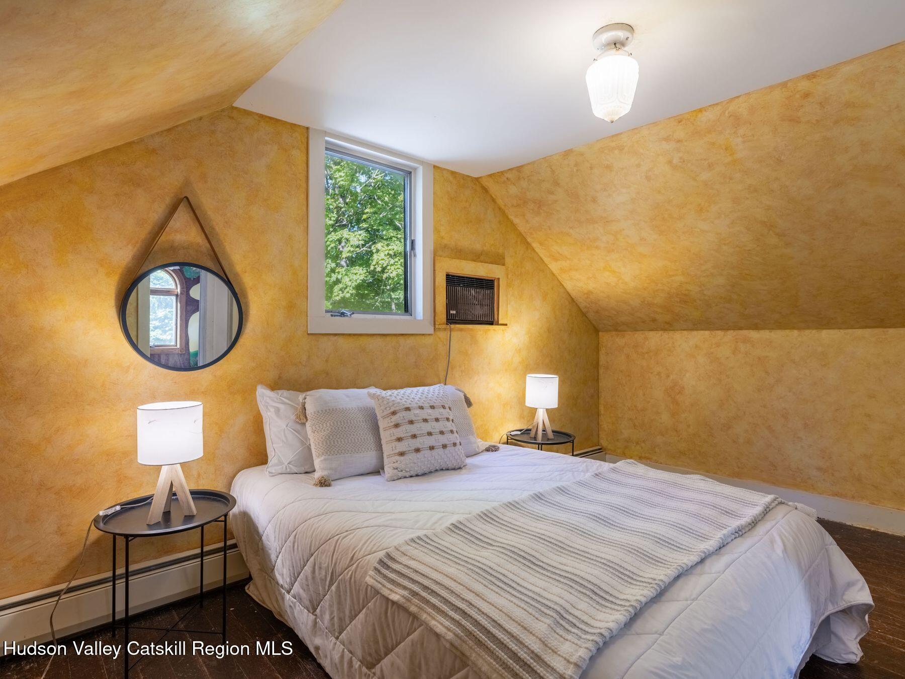 Saugerties, New York, 12477, United States, 3 Bedrooms Bedrooms, ,2 BathroomsBathrooms,Residential,For Sale,1933651