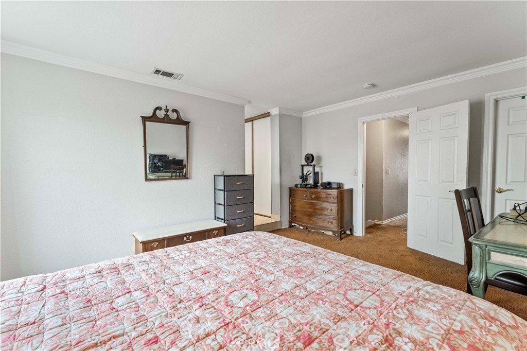 Duarte, California, 91010, United States, 4 Bedrooms Bedrooms, ,3 BathroomsBathrooms,Residential,For Sale,1849281