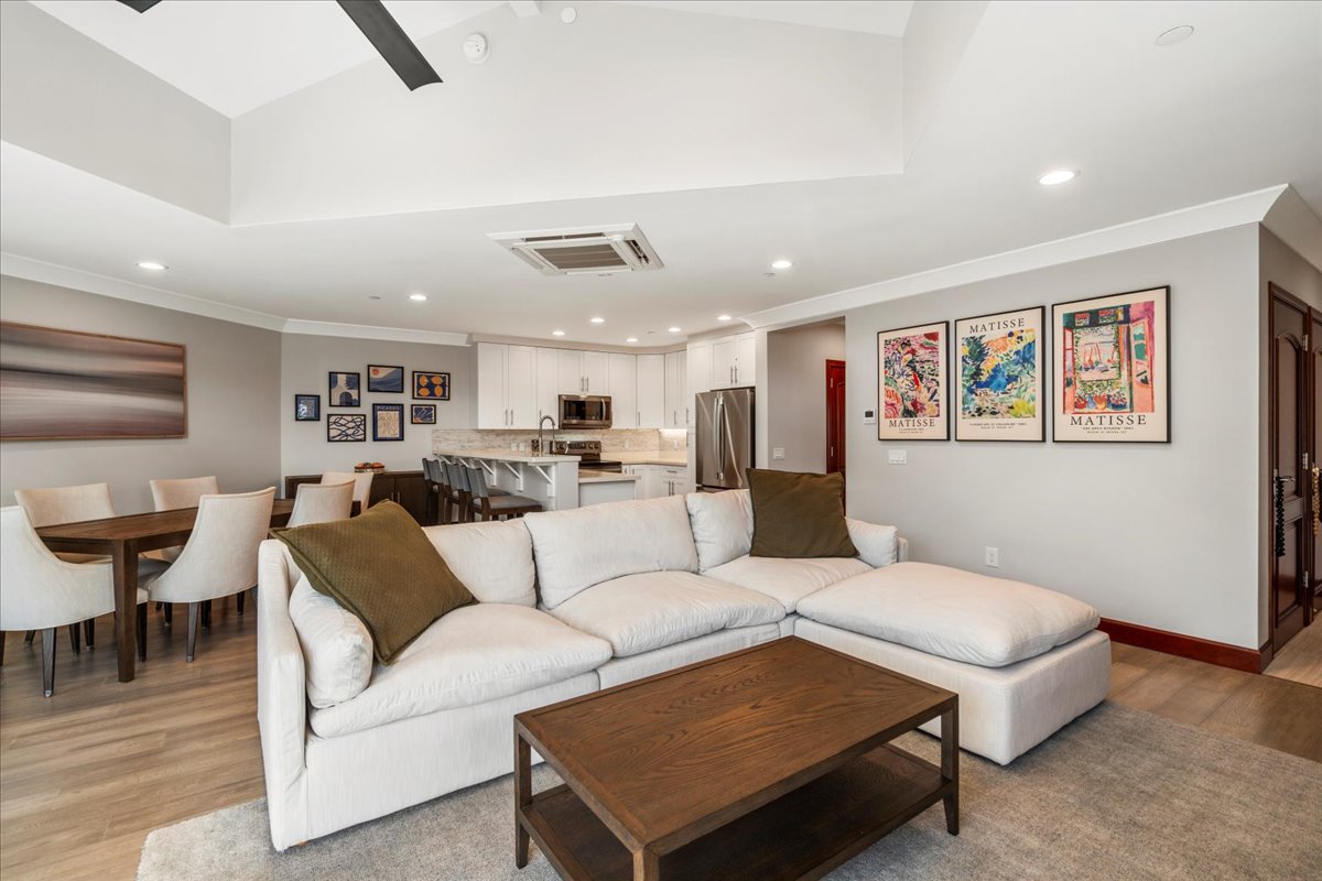 Kihei, Hawaii, 96753, United States, 2 Bedrooms Bedrooms, ,2 BathroomsBathrooms,Residential,For Sale,1977568