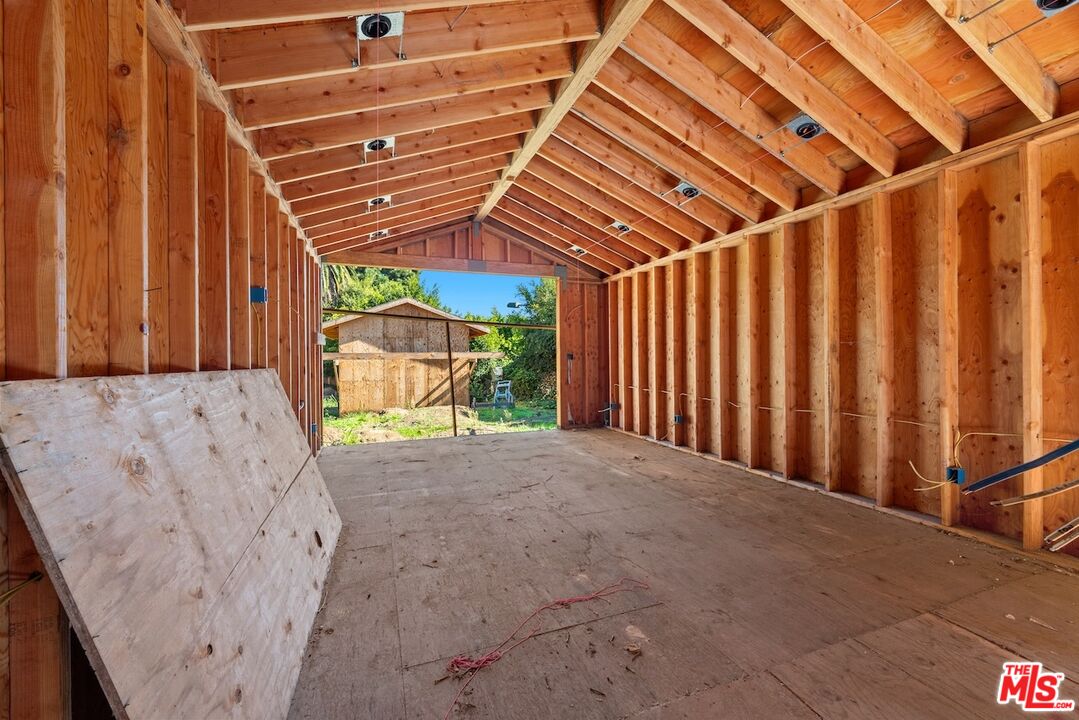 Pacific Palisades, California, 90272, United States, 5 Bedrooms Bedrooms, ,7 BathroomsBathrooms,Residential,For Sale,1991324