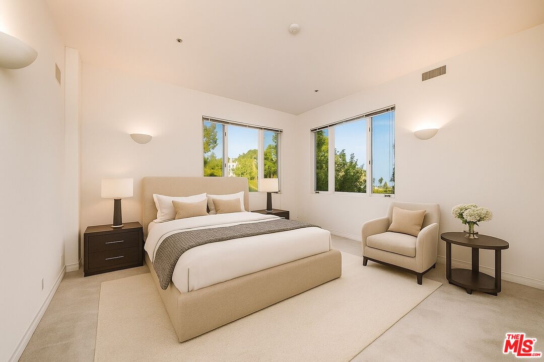 Beverly Hills, California, 90210, United States, 5 Bedrooms Bedrooms, ,4 BathroomsBathrooms,Residential,For Sale,1991118