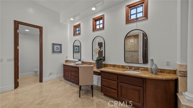 Silverado, California, 92676, United States, 6 Bedrooms Bedrooms, ,7 BathroomsBathrooms,Residential,For Sale,2034408