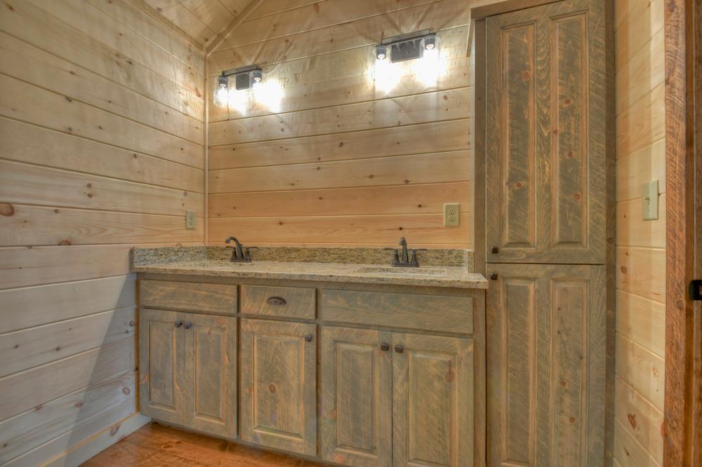 Mineral Bluff, Georgia, 30559, United States, 4 Bedrooms Bedrooms, ,4 BathroomsBathrooms,Residential,For Sale,1871299