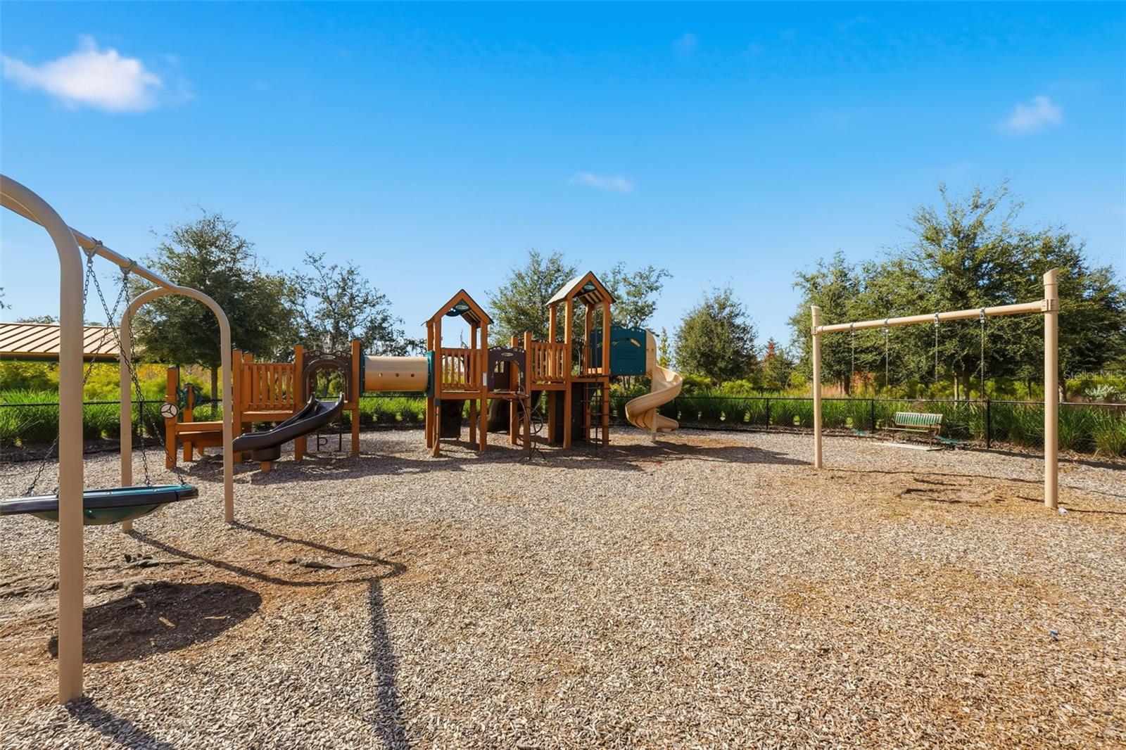 KISSIMMEE, Florida, 34744, United States, 4 Bedrooms Bedrooms, ,4 BathroomsBathrooms,Residential,For Sale,1986116