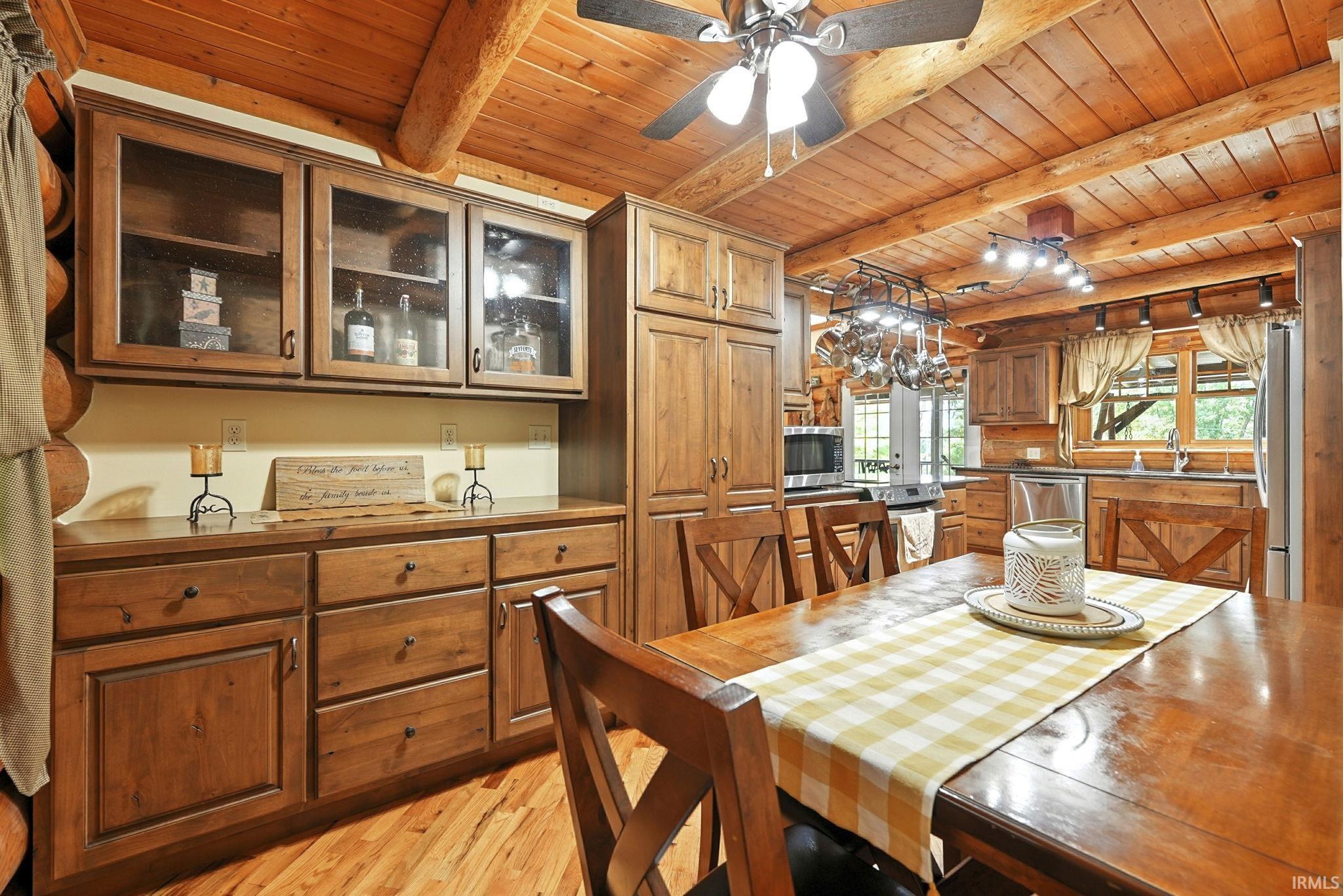 Kimmell, Indiana, 46760, United States, 2 Bedrooms Bedrooms, ,3 BathroomsBathrooms,Residential,For Sale,1928188