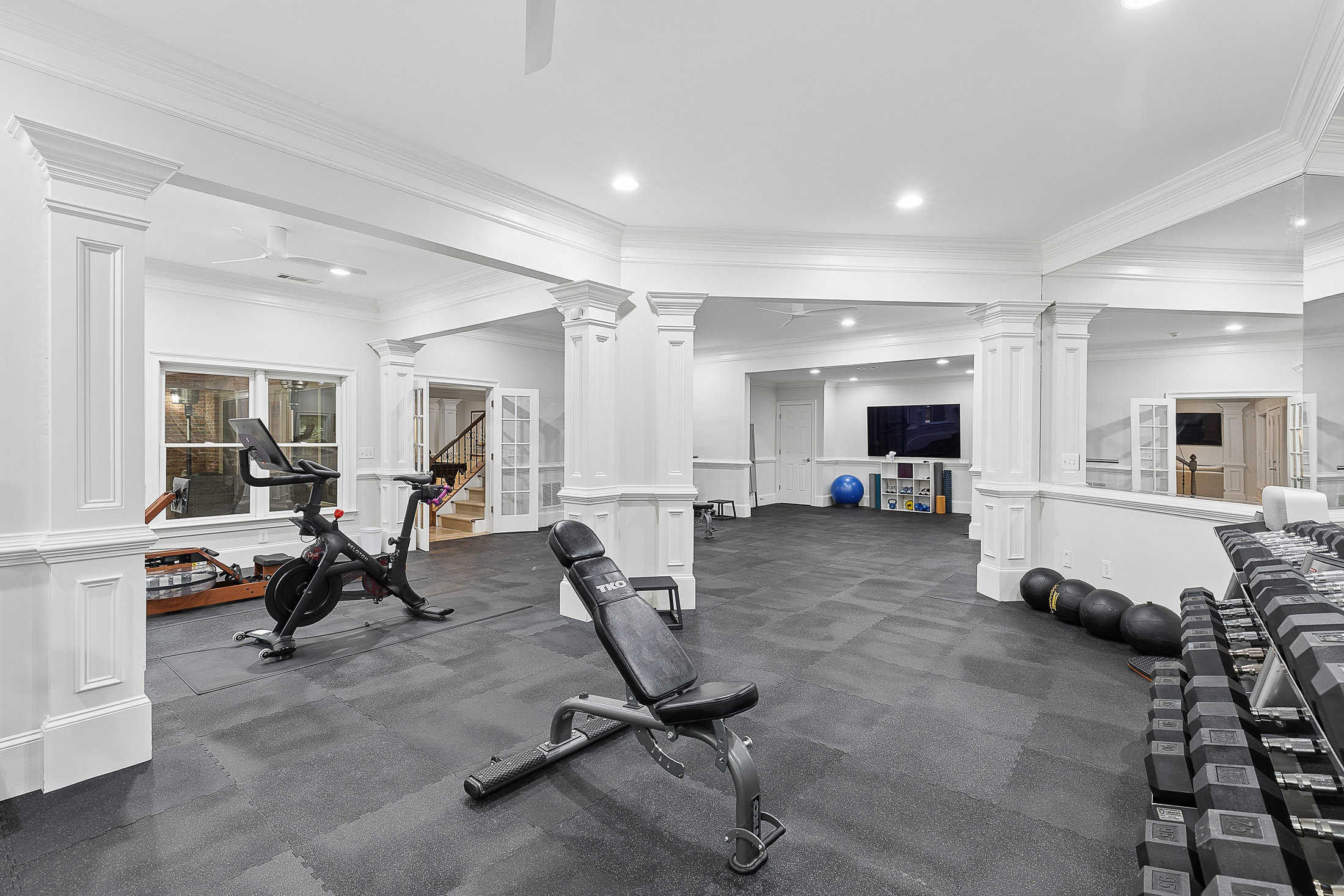  Exquisite Gated Brick and Stone Estate in Sought-after Chastain Park Area - 物件實景